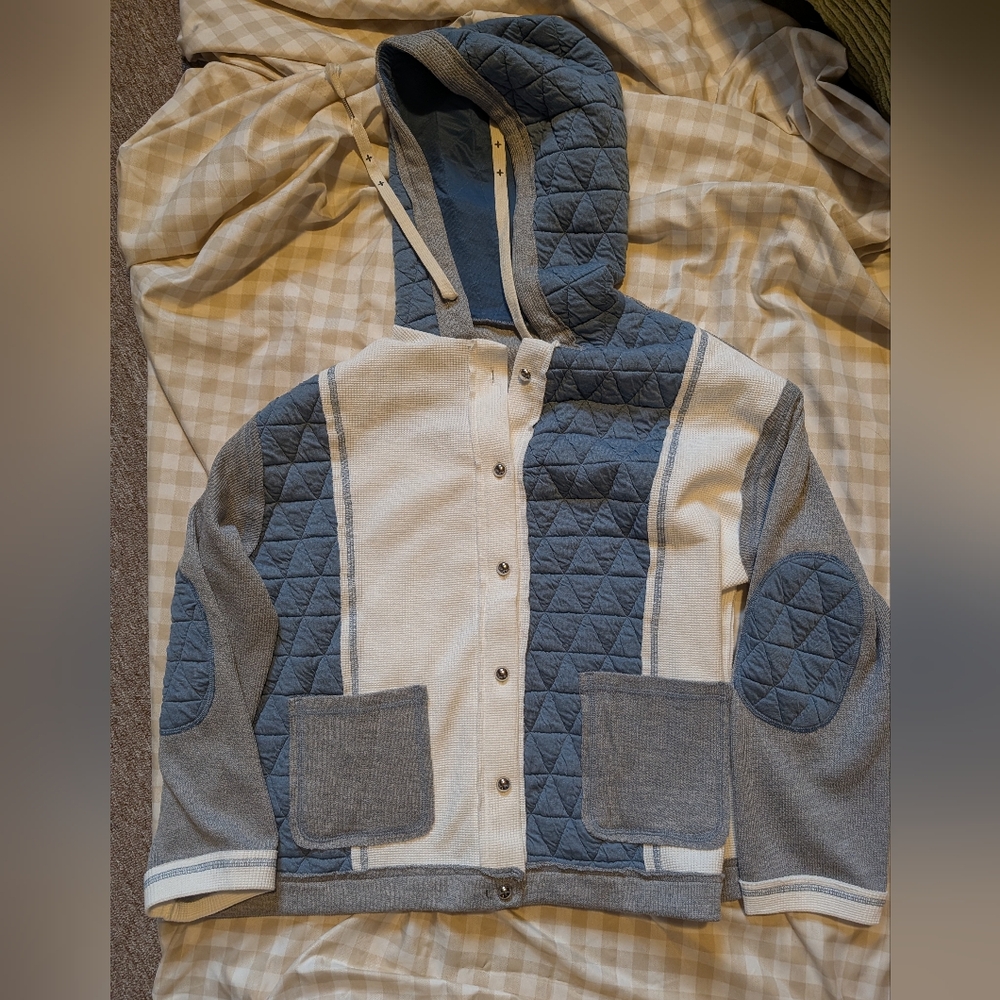 Quilted Textured Patchwork Hooded Jacket NWT - image 1